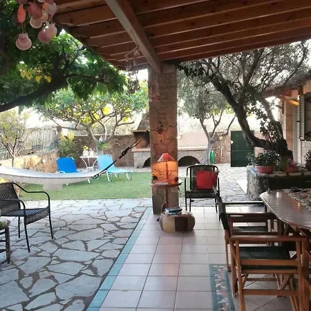 Frangelina Agios Nikolaos (Mani)